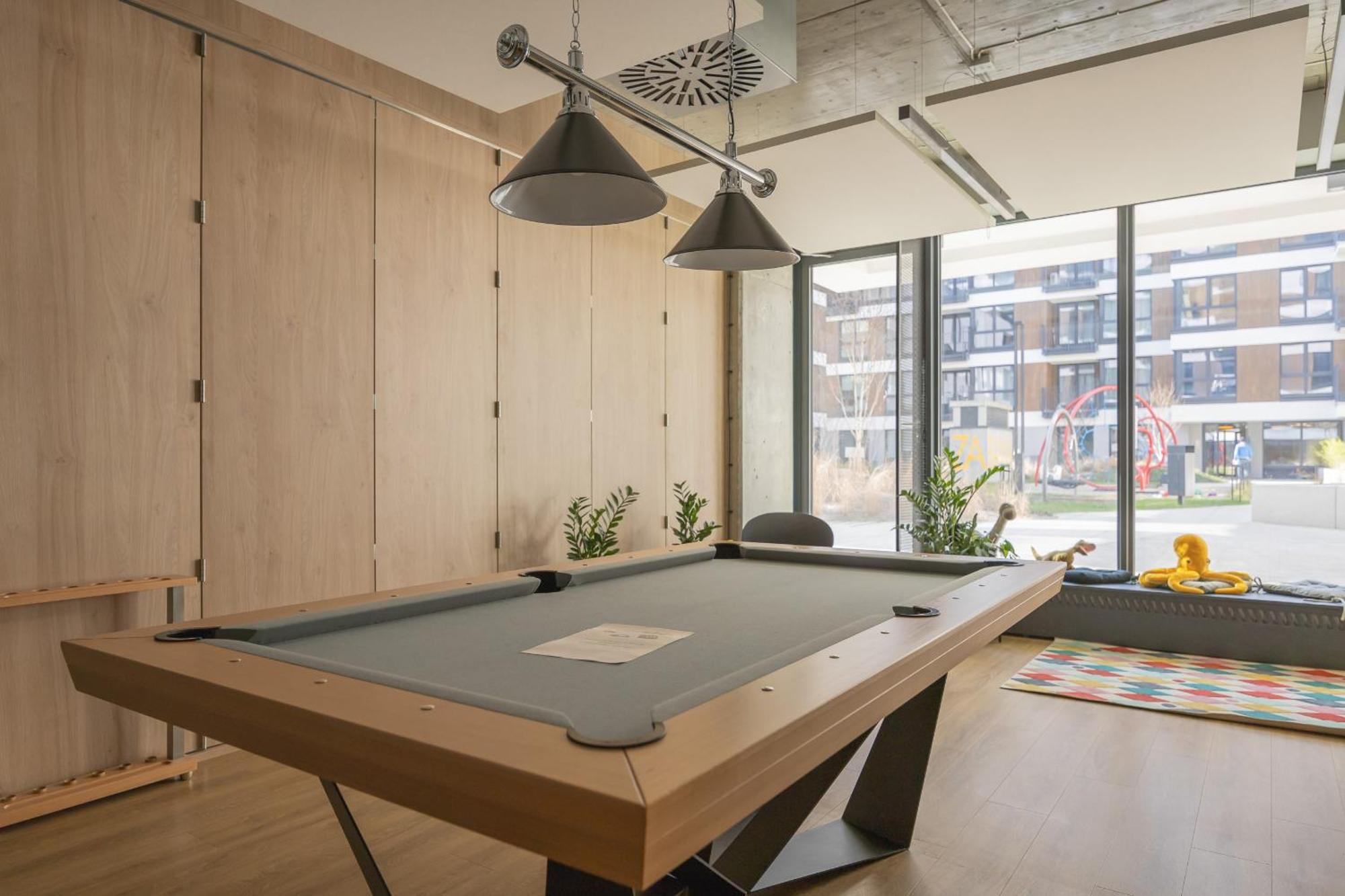 Elegant Mokotow With Balcony And Parking By Renters