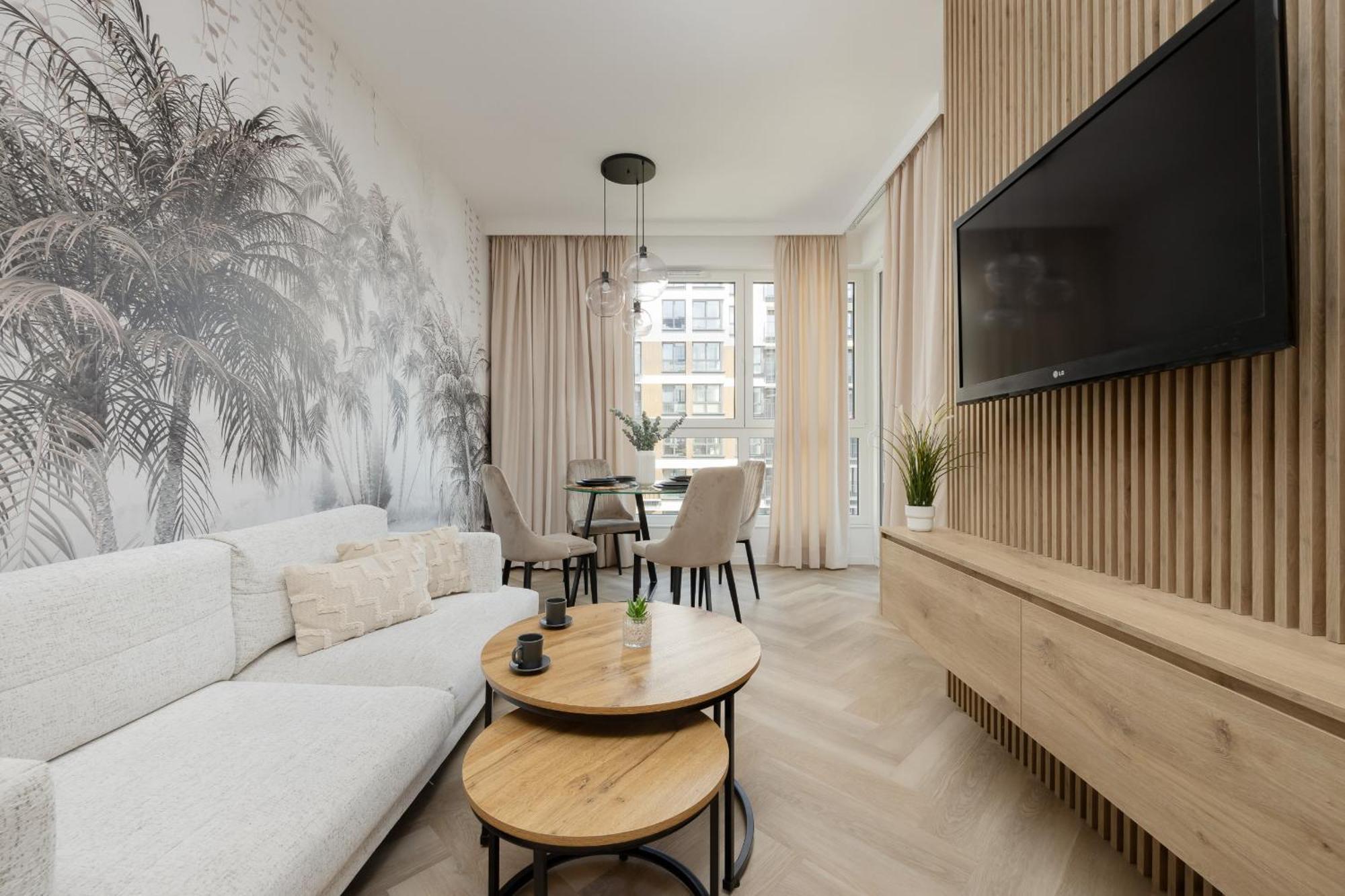 Elegant Mokotow With Balcony And Parking By Renters
